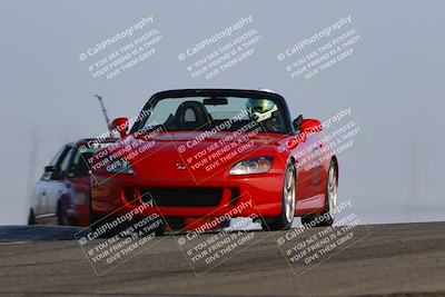 media/Oct-19-2025-Speed Ventures (Sun) [[a6e7fe67be]]/Black/Session 1 (Grapevine)/